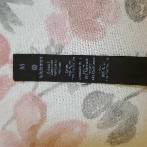 Lululemon casual fit pants, size M - Picture 10 of 11